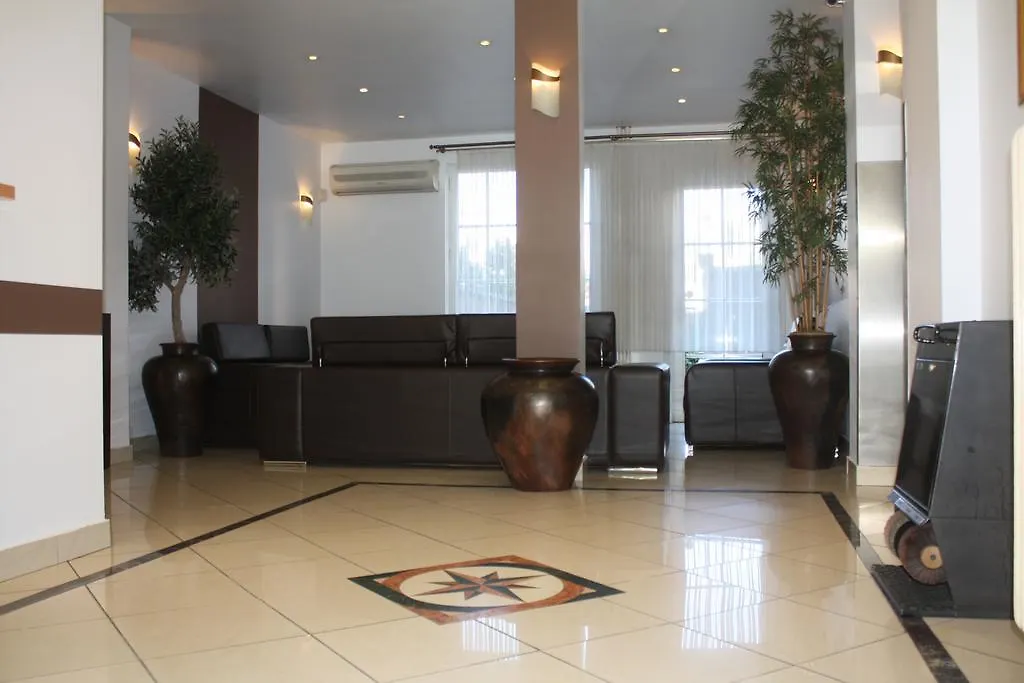 ***  Hotel Plasky Schaerbeek Bélgica